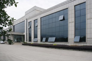 北京鵬冠興業(yè)科技 專(zhuān)注不間斷電源設(shè)備的技術(shù)開(kāi)發(fā)與銷(xiāo)售